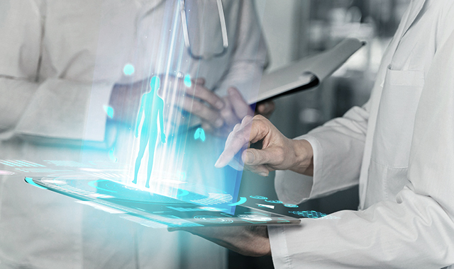 close-up-people-wearing-lab-coats 拷贝.jpg